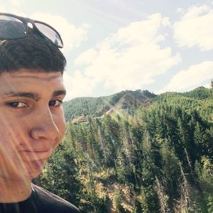 Meet your Posher, Emanuel